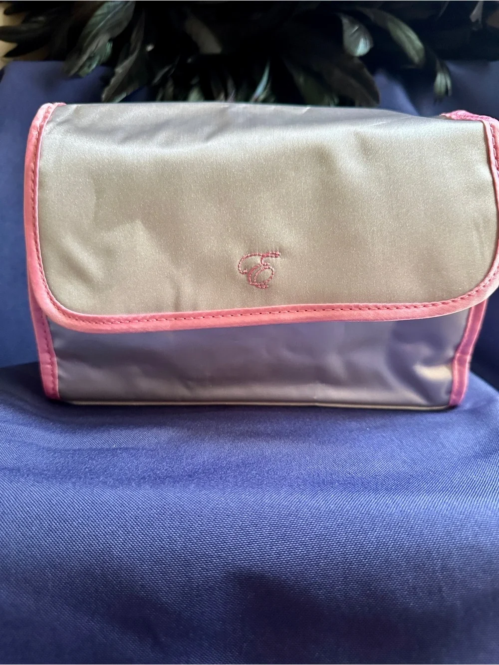 makeup or toiletry bag   Brand New